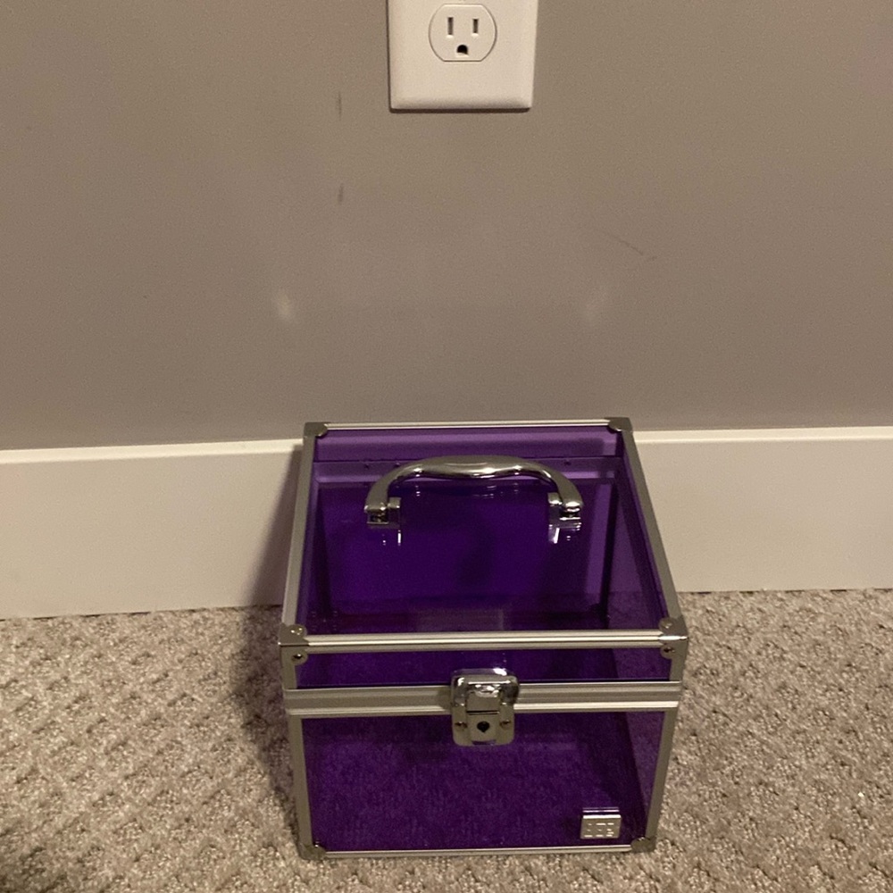 Mid Size Caboodle
